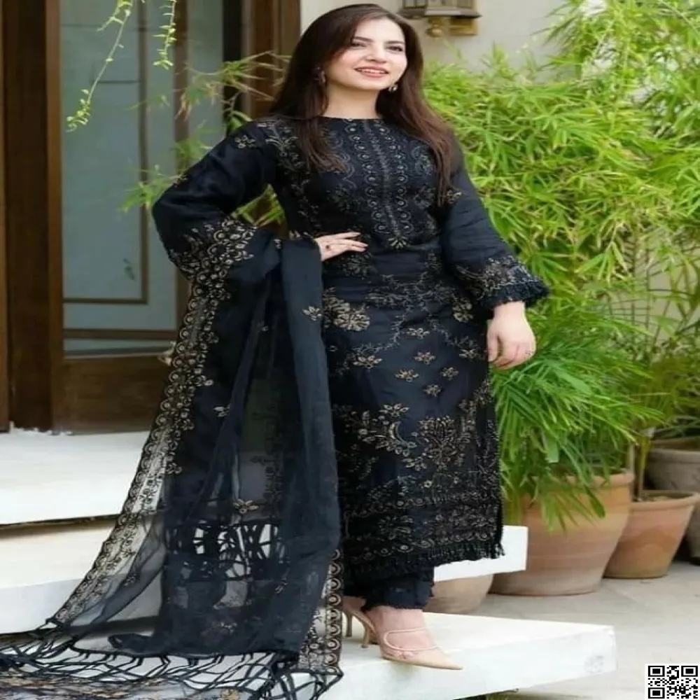 Georgious Embroidered Replica Kameez Suit